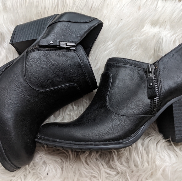Chaussures Talons Noires Naturalizer - Taille 7.5 US (M) - Cuir - Occasion Très Bon état